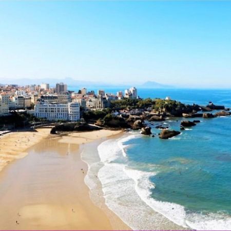Studio Front De Mer Avec Piscine Et Balcon A Biarritz - Fr-1-3-412 Zewnętrze zdjęcie