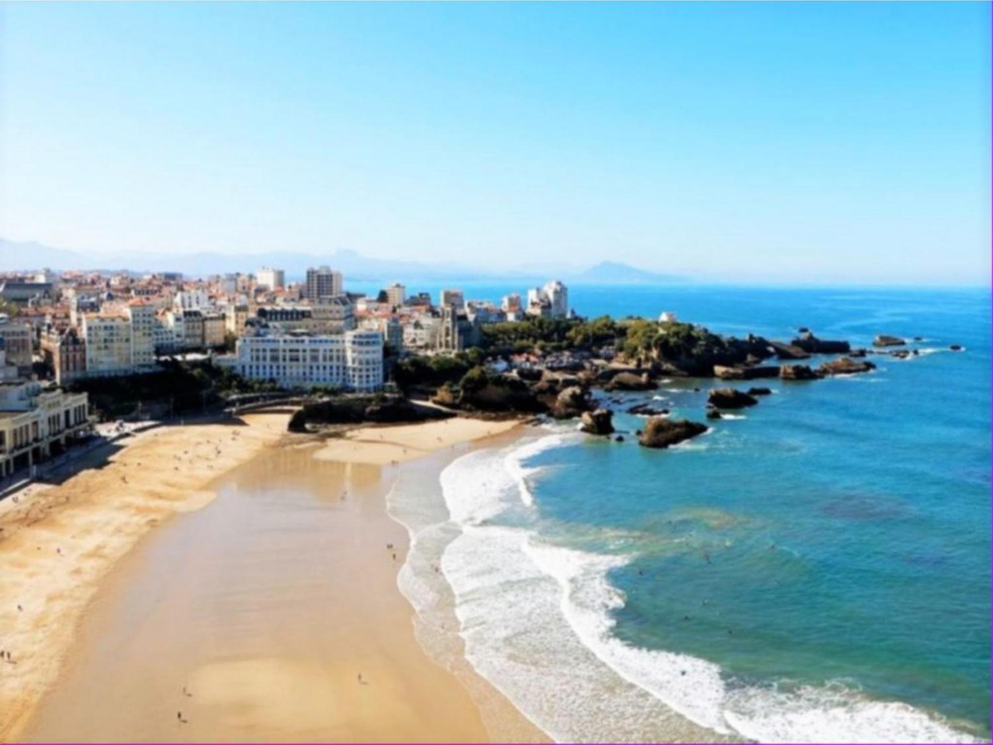 Studio Front De Mer Avec Piscine Et Balcon A Biarritz - Fr-1-3-412 Zewnętrze zdjęcie