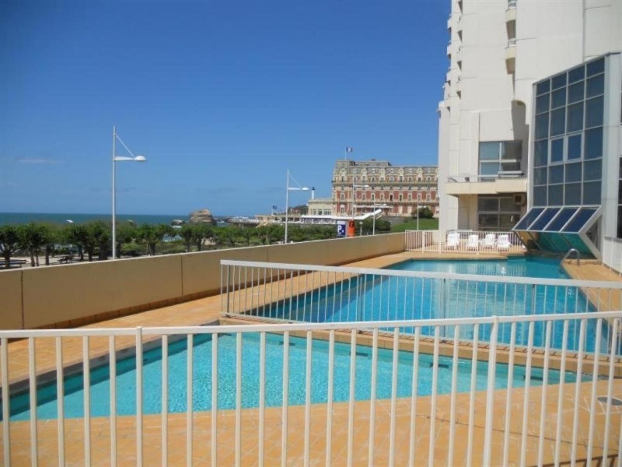Studio Front De Mer Avec Piscine Et Balcon A Biarritz - Fr-1-3-412 Zewnętrze zdjęcie